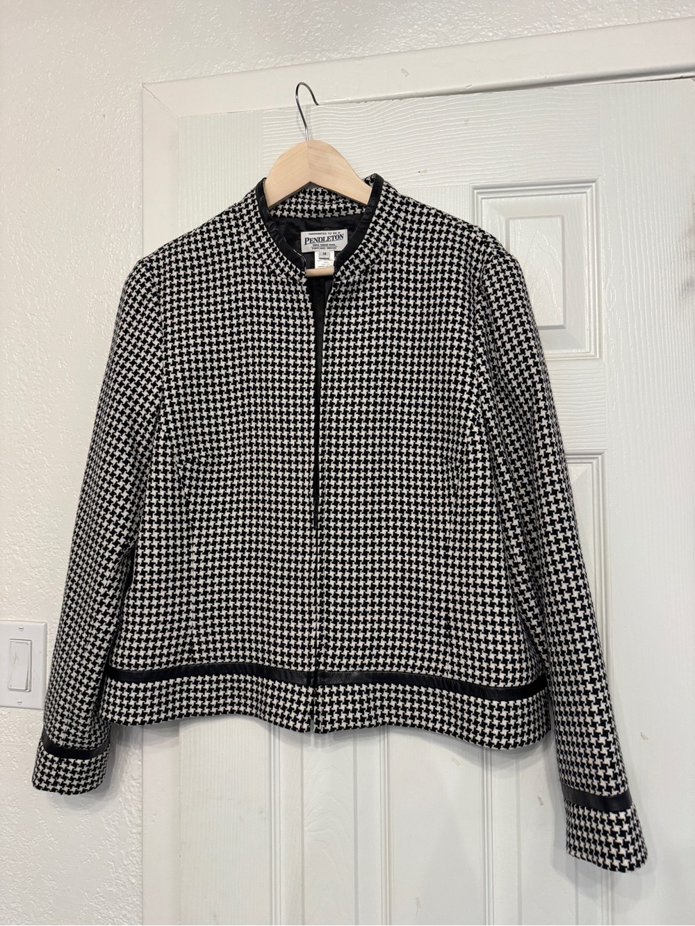 Vintage 100% Wool Pendleton Houndstooth Zip Up Blazer
